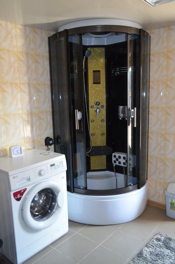 Ziedu Pasaule Apartment Kraslava Ngoại thất bức ảnh